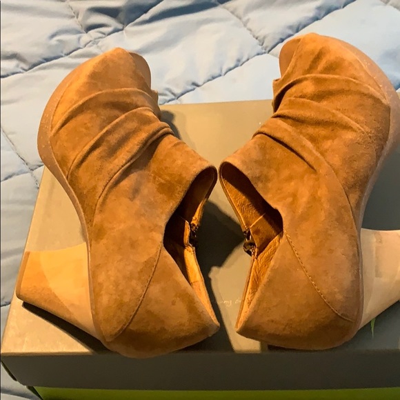 NAYA ANA OPEN TOE BOOTIE CARAMEL 9 NWOT - Picture 6 of 9